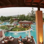 Oceanis 4* איקסיה