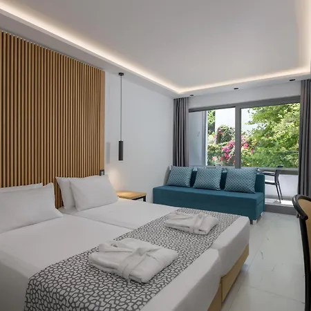 Oceanis 4* Ixia (Rhodes)