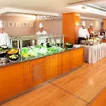 Oceanis 4*