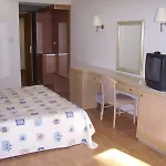 Oceanis 4* Ixia (Rhodes)