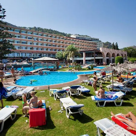 فندق Oceanis 4*